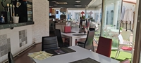 popular successful beachside pizza - 2