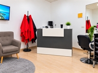established profitable hair salon - 2