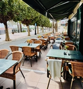 long-established marbella beachfront restaurant - 1