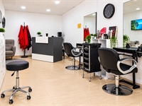 established profitable hair salon - 3