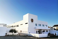 building ideal for education - 1