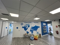 english academy with 200 - 1