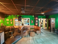 irish-themed sports bar 1464 - 1