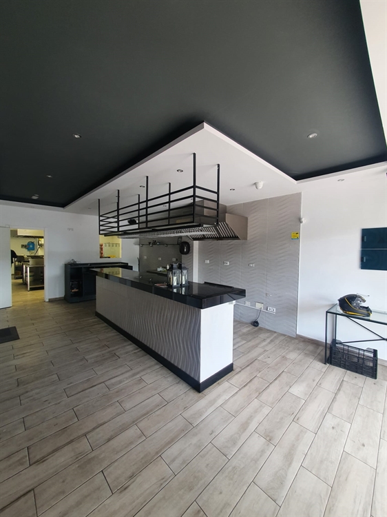 Buy a big streetfood bar in los cristianos 2659