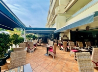 established restaurant sea front - 2
