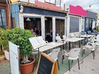 frontline marina cafe bar - 2