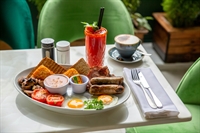 well established british café - 1