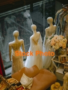 upmarket boutique steps from - 3
