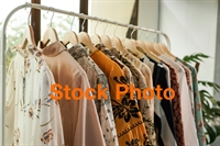 boutique with style potential - 2