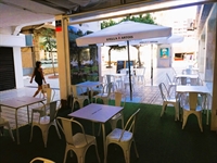 fully equipped central cafe - 2