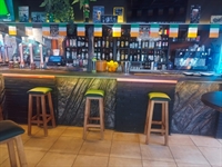 irish-themed sports bar 1464 - 2
