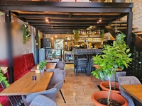 freehold leasehold restaurant opportunity - 1