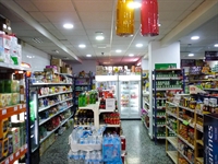 busy asian supermarket fuengirola - 1