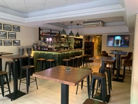 beautiful wine cocktail bar - 1