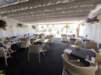 busy restaurant el camison - 1