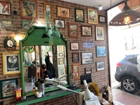 exclusive barbershop high footfall - 1