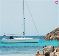 confidential yacht charter business - 1