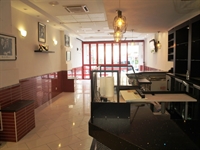 modern trendy central cafeteria - 3