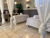7 massage beauty locations - 2