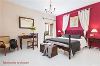 closed boutique hotel with - 3