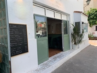 fully refurbished café bar - 2