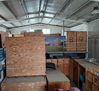 removals storage business with - 1
