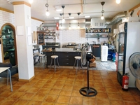 modern established fully equipped - 3