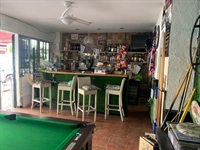 well-known british cafe bar - 2