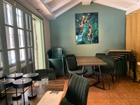 fully refurbished café bar - 3
