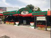 established restaurant prestigious puerta