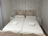 established hostel cala d'or