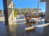 thriving bar restaurant space