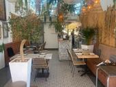 thriving modern tapas bar