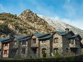 exclusive 4-star hotel near