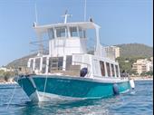 unique charter boat business